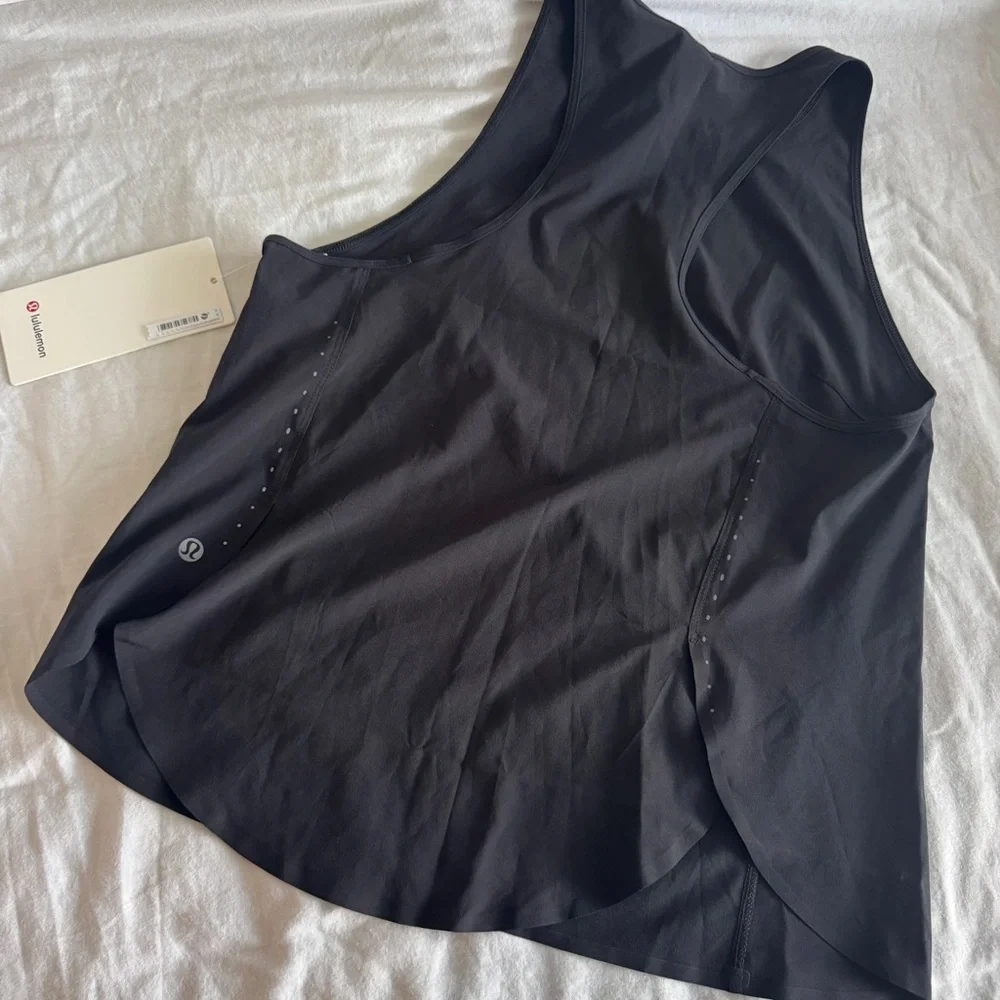 101 Lululemon Lightweight Stretch Run Tank - Black